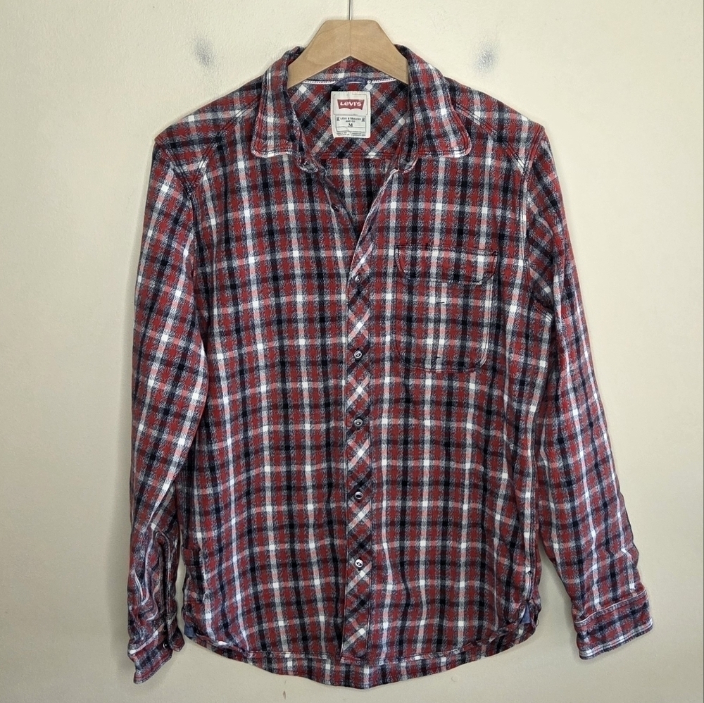 Levi's Red Gray Black Plaid Button Front Shirt Size Medium Mid-weight